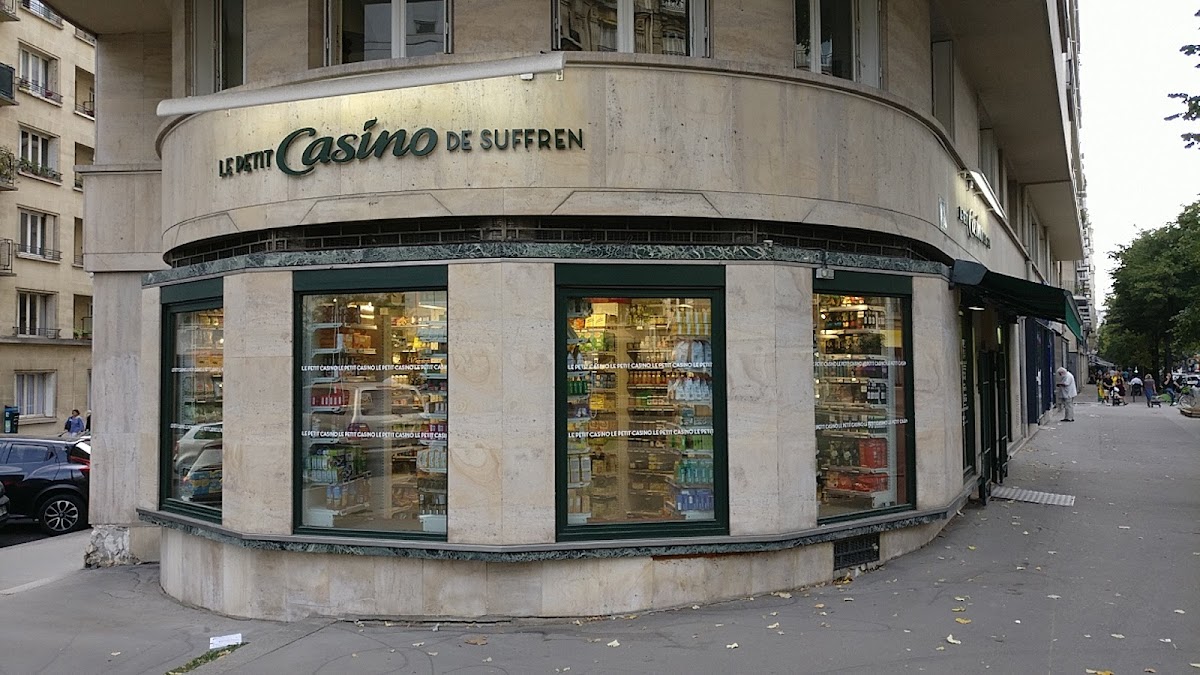 Le Petit Casino