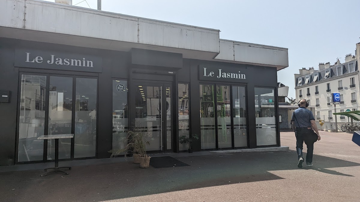 Le Jasmin