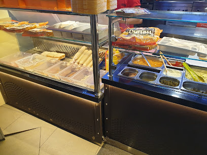 Lunch Time - Chez Lina