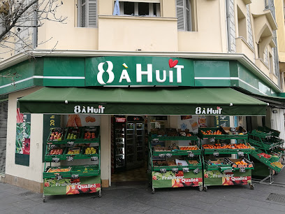 8 À Huit