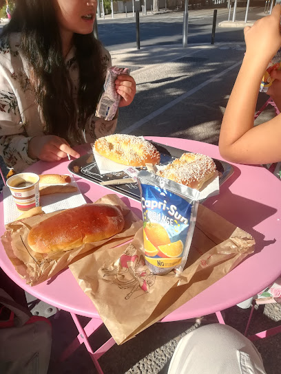 Pain au Lait Doré