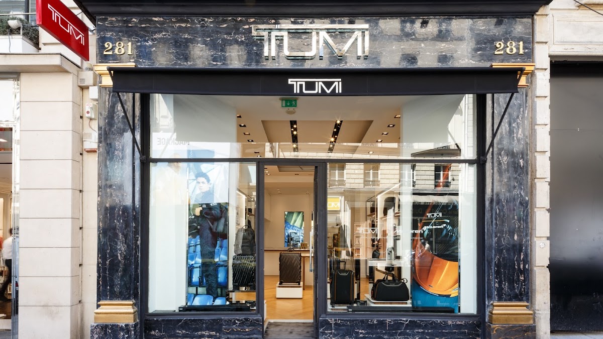 Tumi