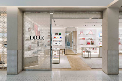 DIOR Paris La Samaritaine