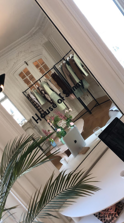 House of Sunny Showroom