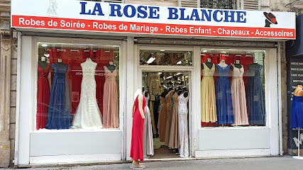 LA ROSE BLANCHE