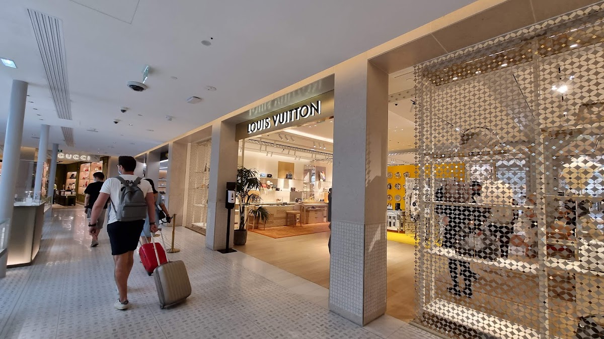 LOUIS VUITTON