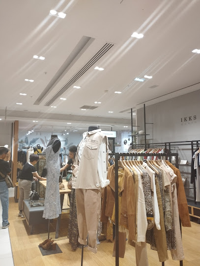 Fendi Paris Galeries Lafayette Rtw