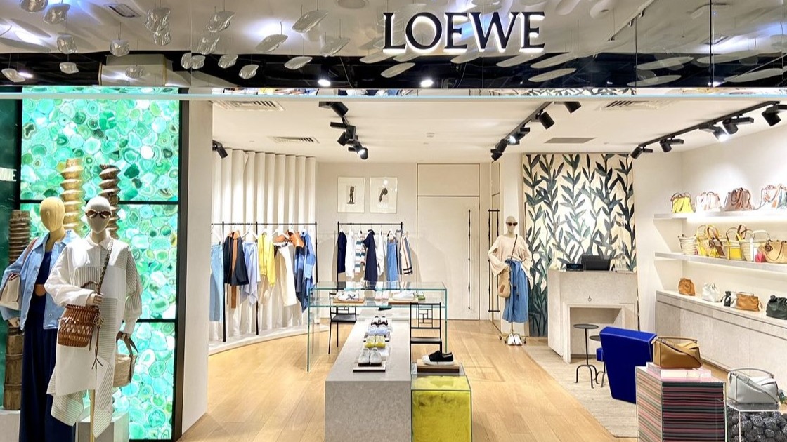 LOEWE Galeries Lafayette - ...