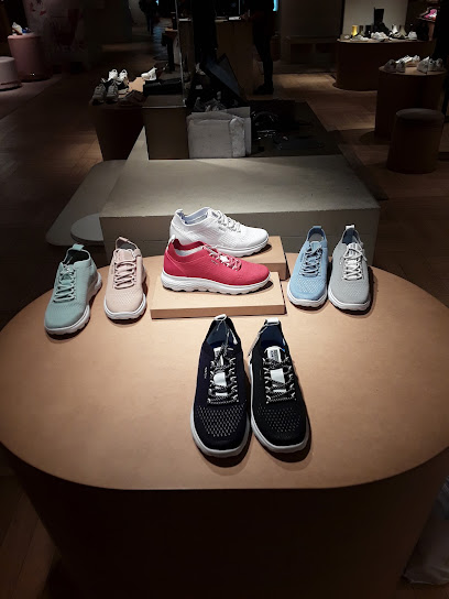 Geox femme galeries lafayette