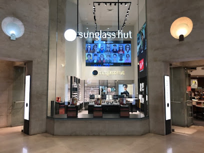 Sunglass Hut